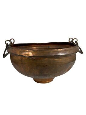 Large Hammered Copper Cauldron Footed Flower Planter / Pot Bucket Vintage